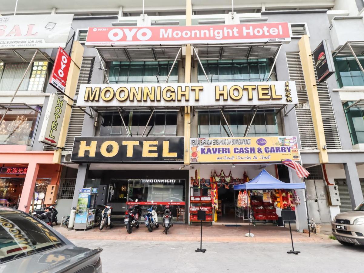 Batu Caves Oyo 89381 Moonnight Hotel מראה חיצוני תמונה